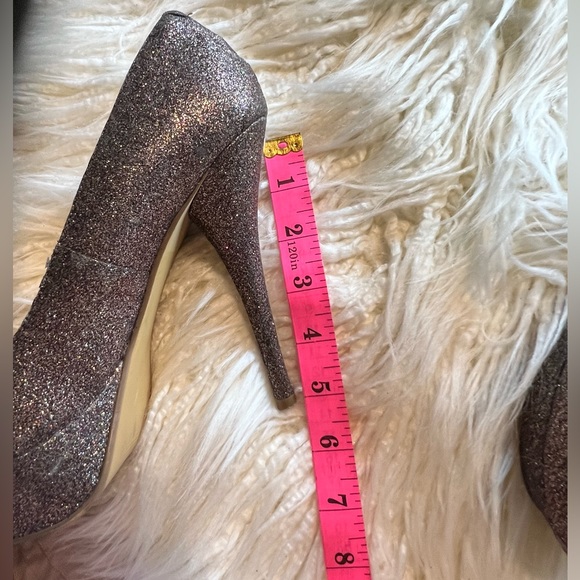 Steve Madden size 8 1/2 multi-colored 5 inch heels, 1 inch platforms - Picture 5 of 6